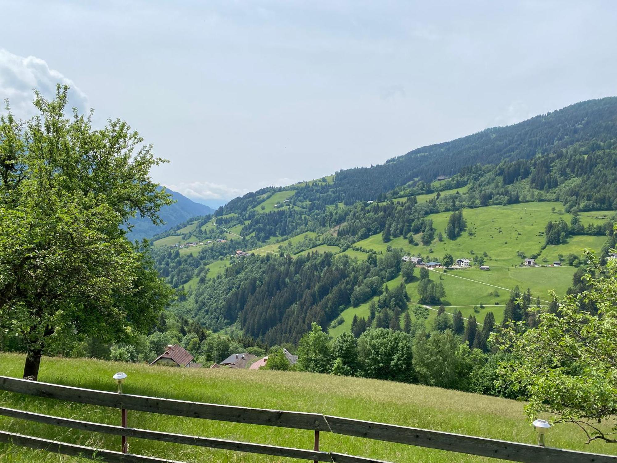 Ferienhaus Bergblick Kaning エクステリア 写真